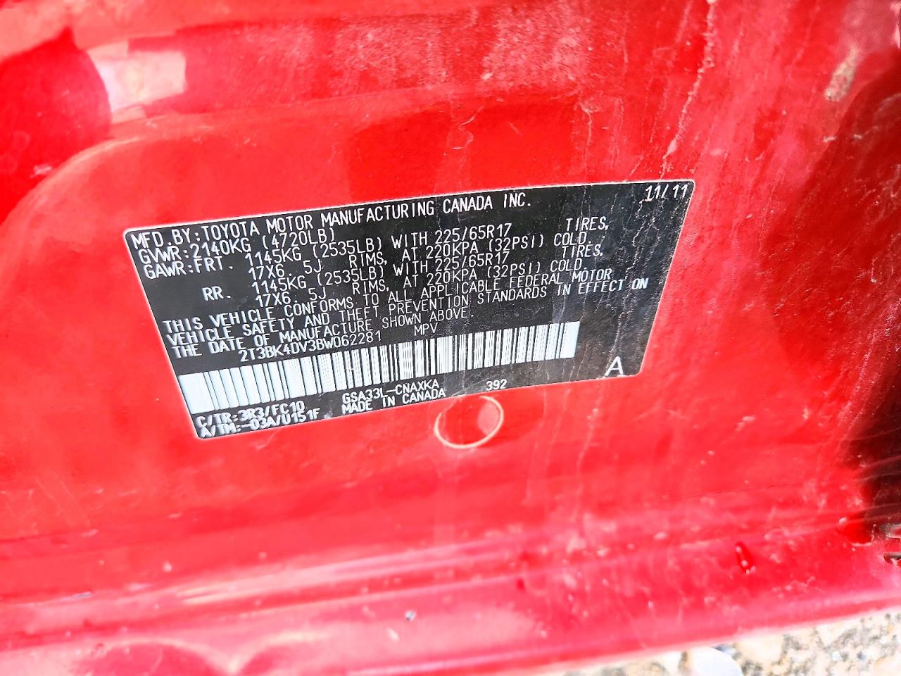 2011 TOYOTA RAV4 BASE photo 34