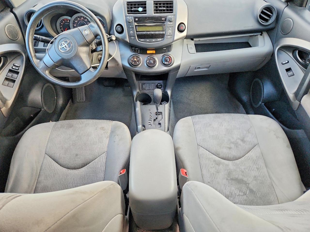 2011 TOYOTA RAV4 BASE photo 22