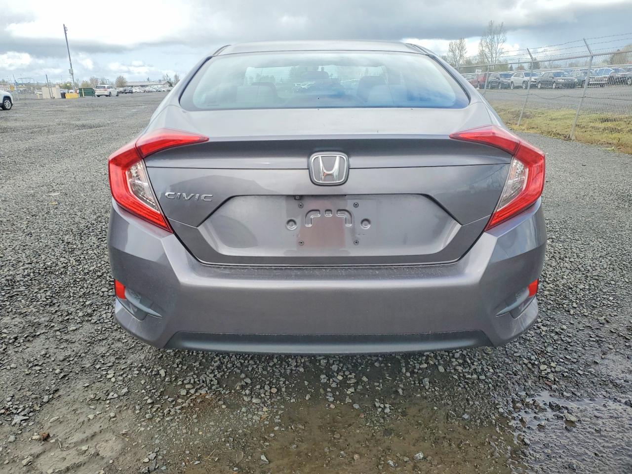 2016 HONDA CIVIC LX photo 11