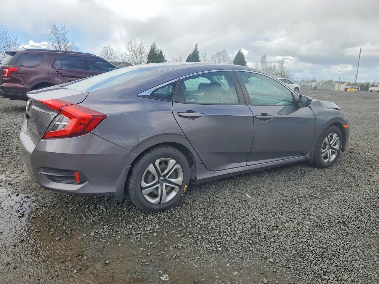 2016 HONDA CIVIC LX photo 5