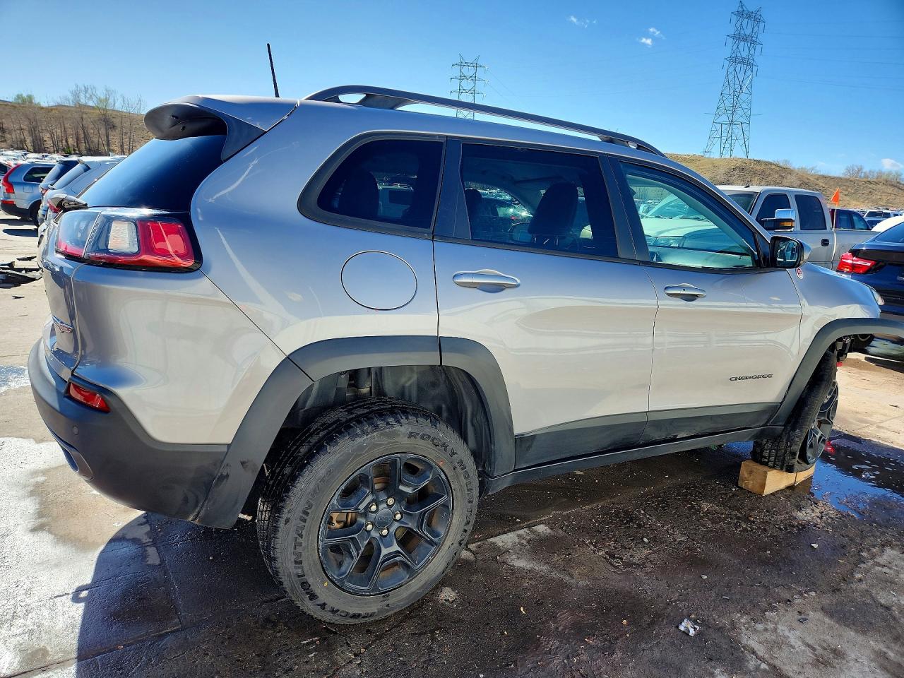 2019 JEEP CHEROKEE TRAILHAWK photo 5