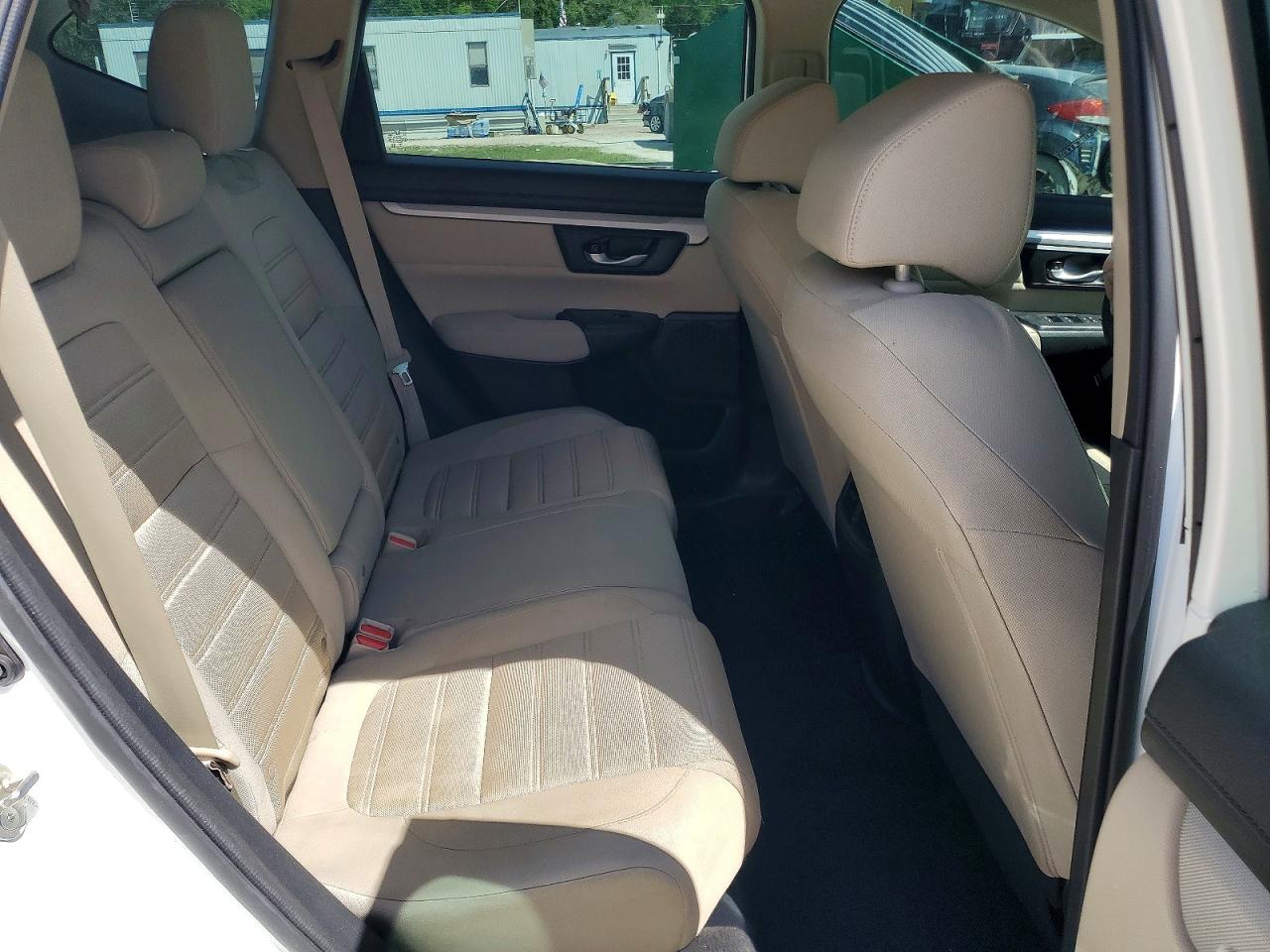2018 HONDA CR-V LX photo 21