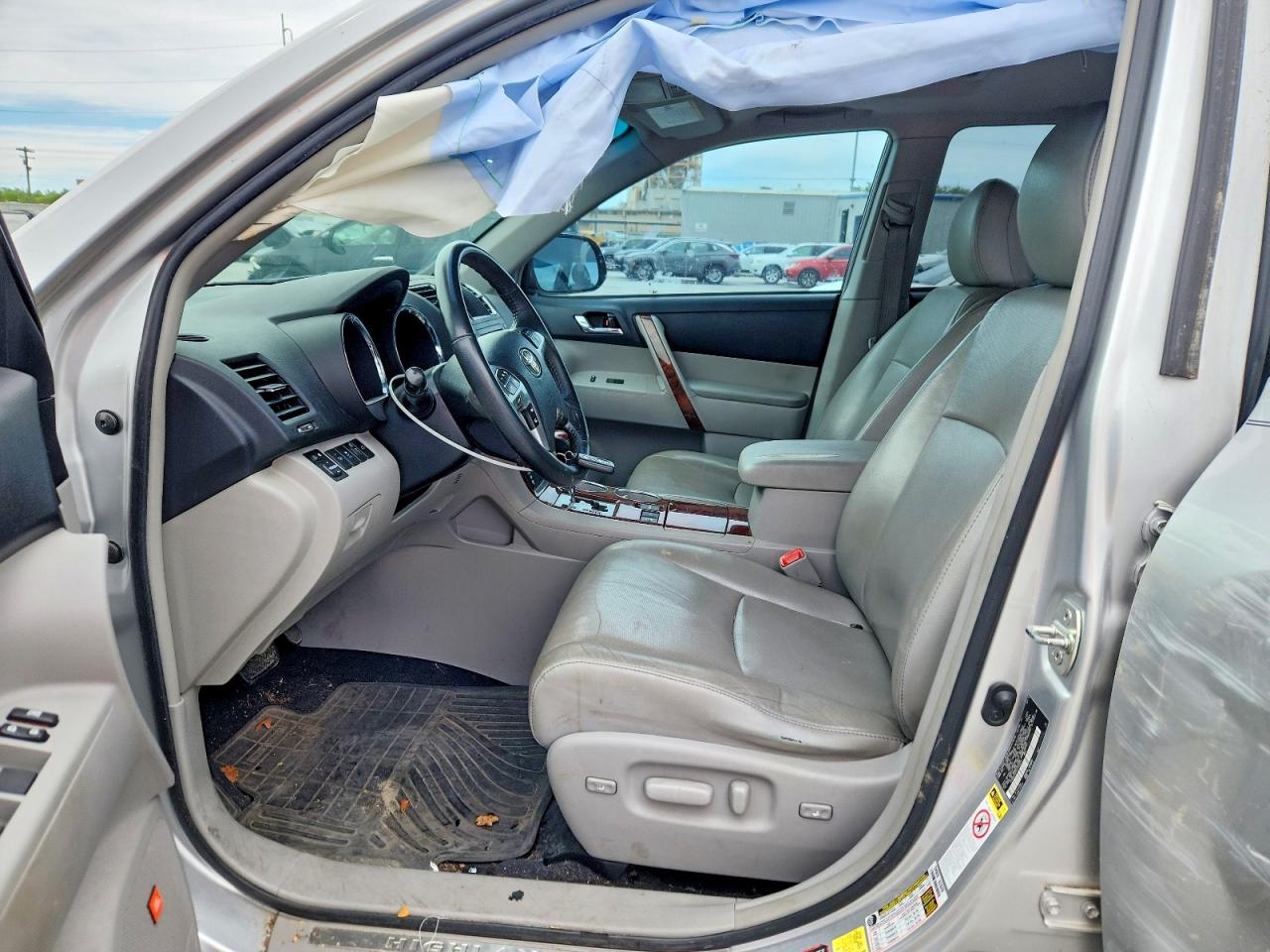 2012 TOYOTA HIGHLANDER LIMITED photo 13