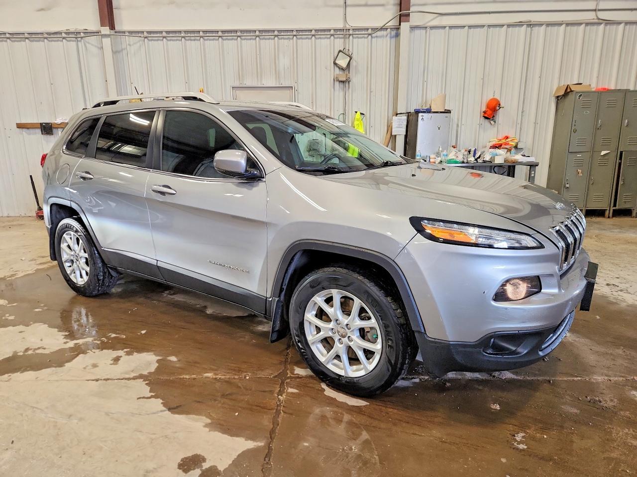 2015 JEEP CHEROKEE LATITUDE photo 10