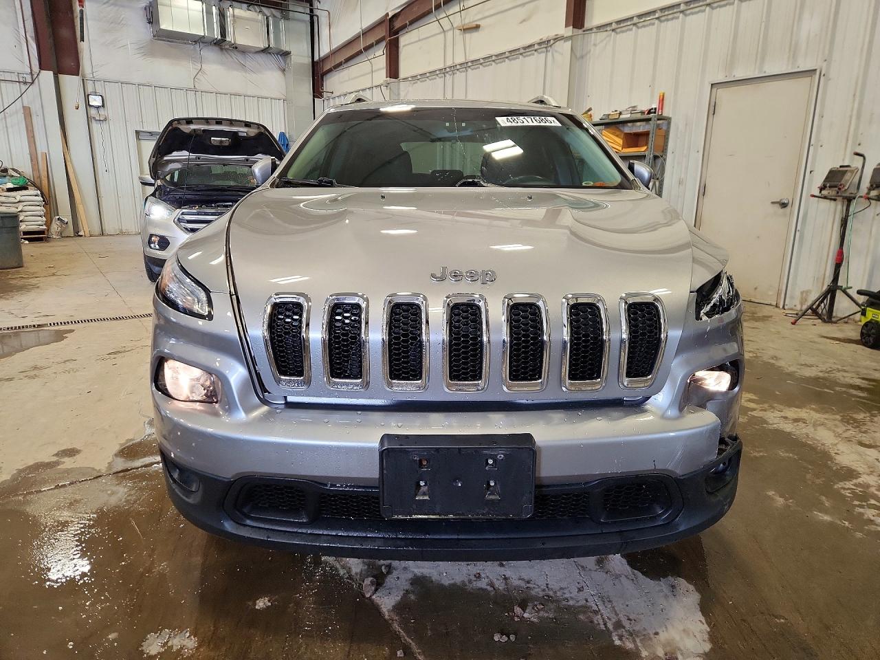 2015 JEEP CHEROKEE LATITUDE photo 13
