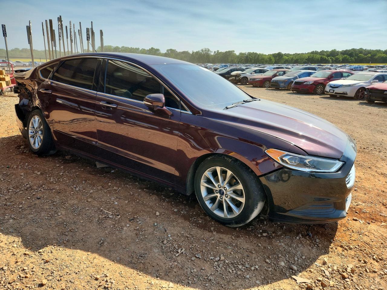 2017 FORD FUSION SE photo 4