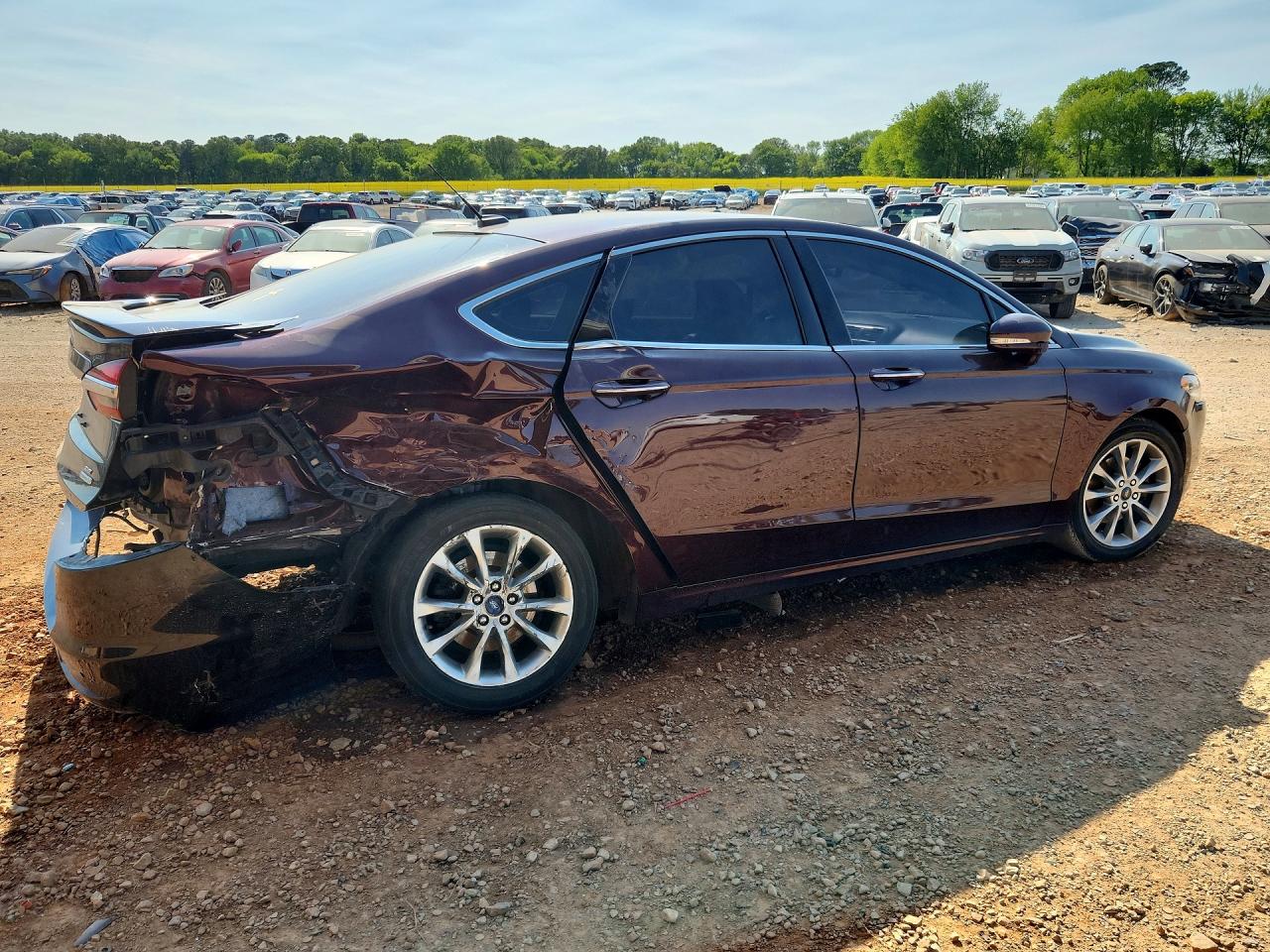 2017 FORD FUSION SE photo 3