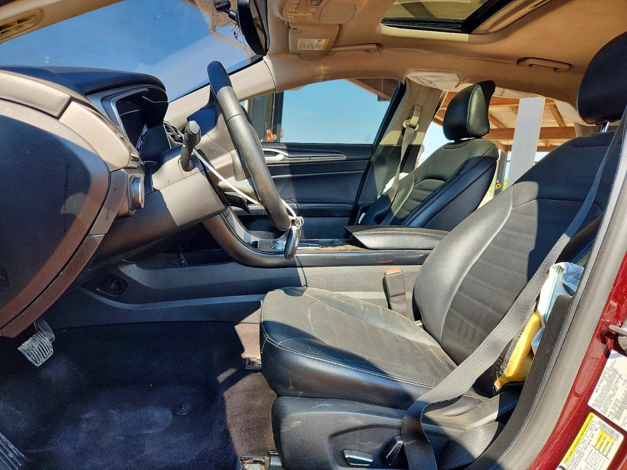 2017 FORD FUSION SE photo 7