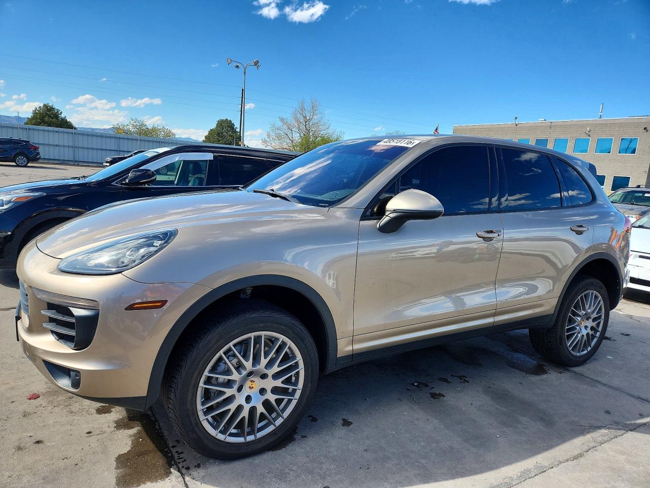2016 PORSCHE CAYENNE