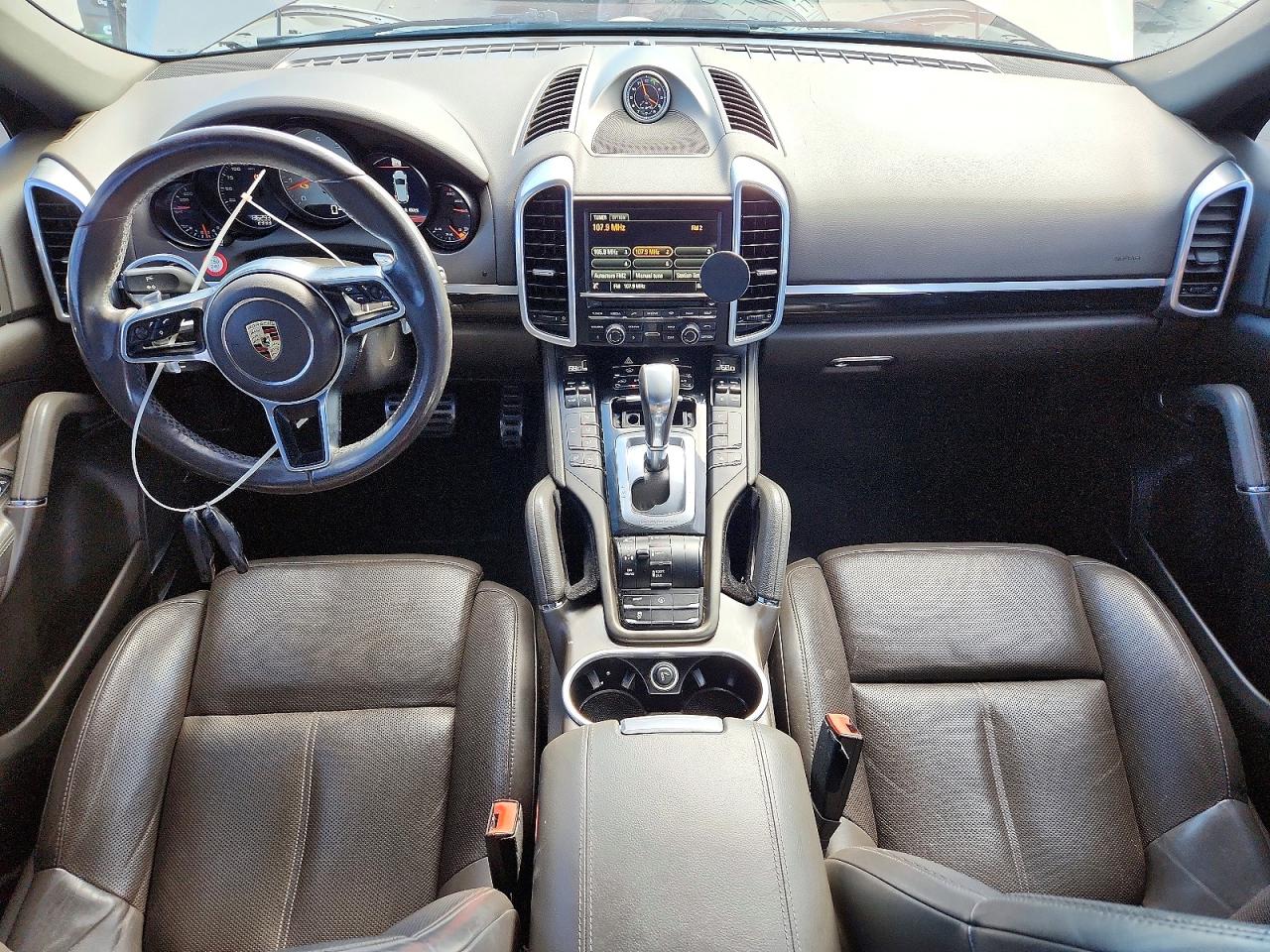 2016 PORSCHE CAYENNE S photo 15