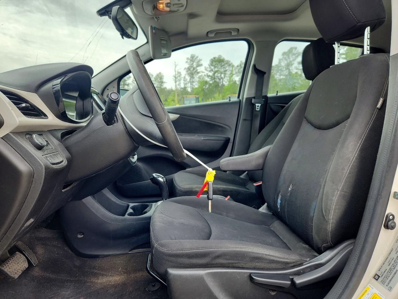 2016 CHEVROLET SPARK 1LT photo 19