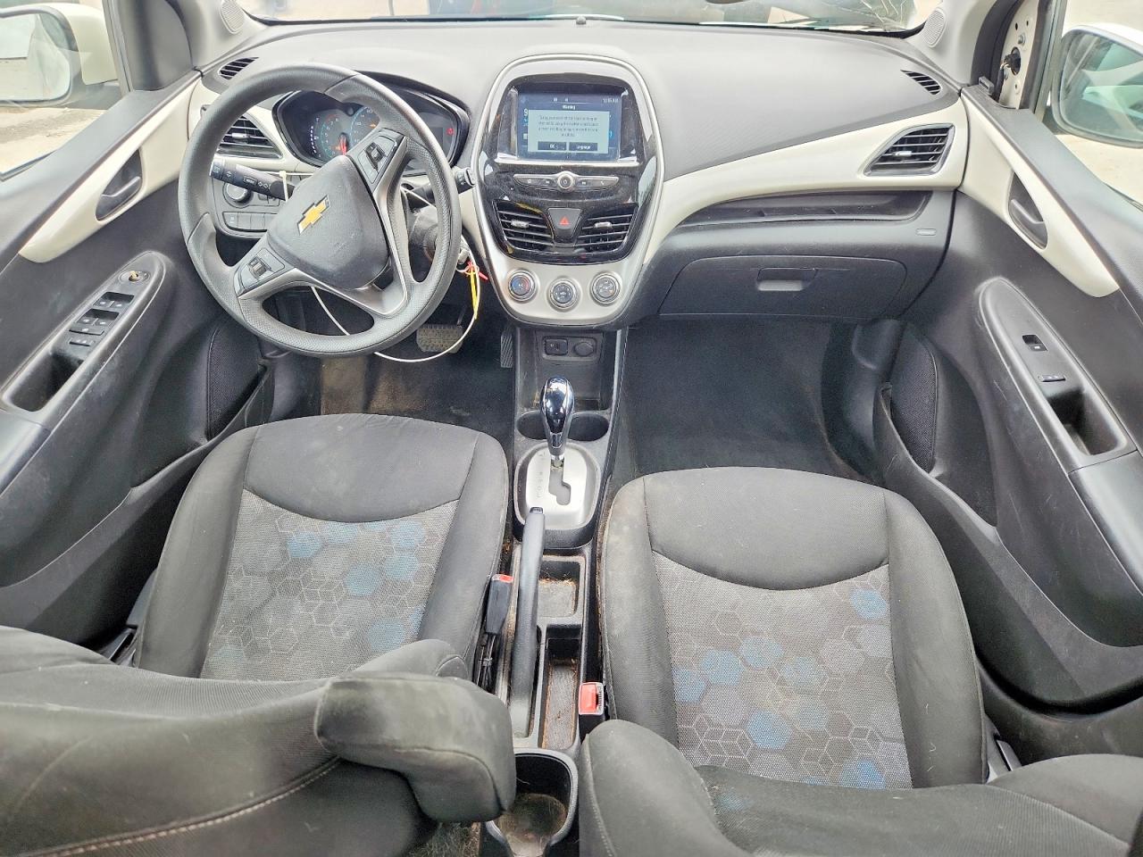 2016 CHEVROLET SPARK 1LT photo 22