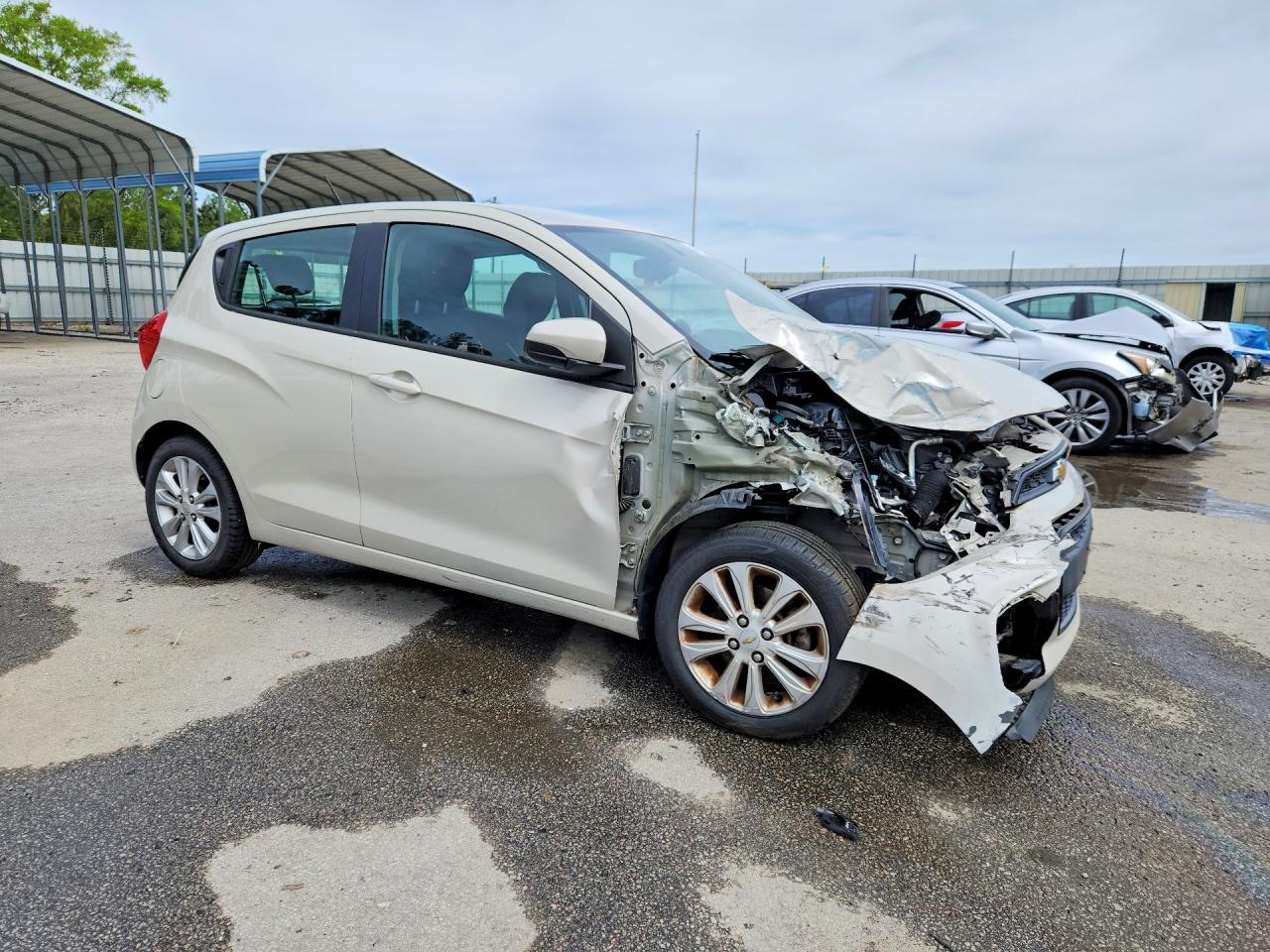 2016 CHEVROLET SPARK 1LT photo 10