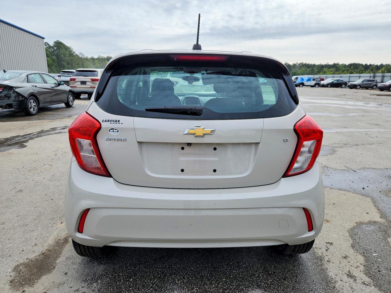 2016 CHEVROLET SPARK 1LT photo 16