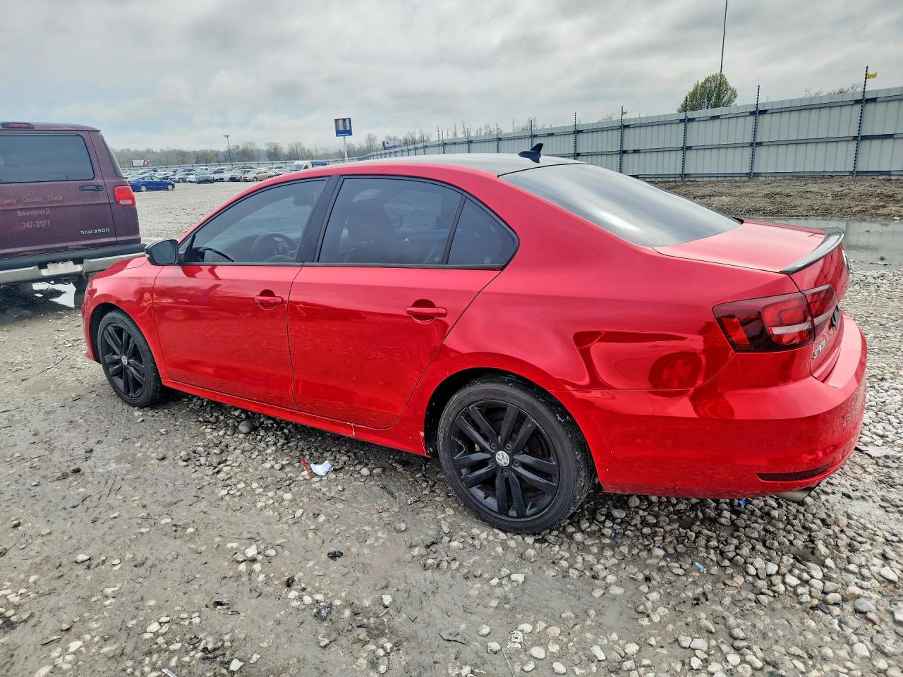 2018 VOLKSWAGEN JETTA SPORT photo 3