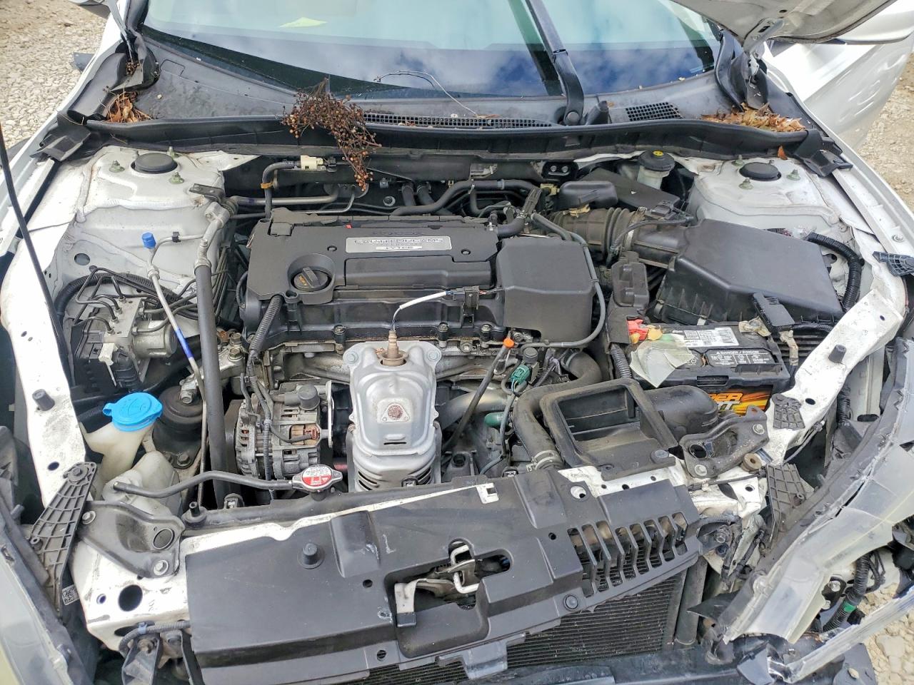 2015 HONDA ACCORD LX photo 21