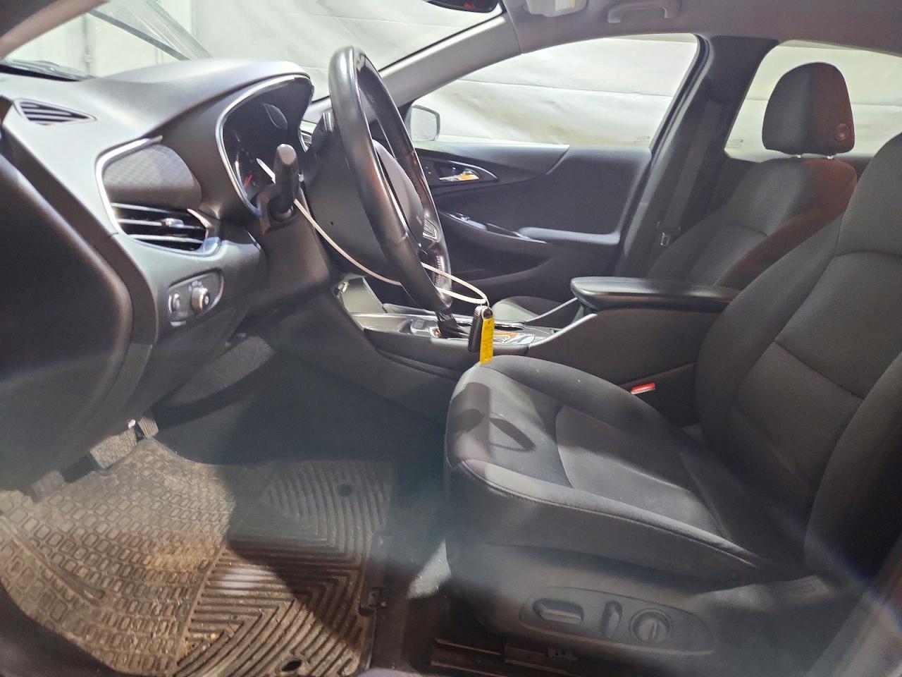 2018 CHEVROLET MALIBU LT photo 19