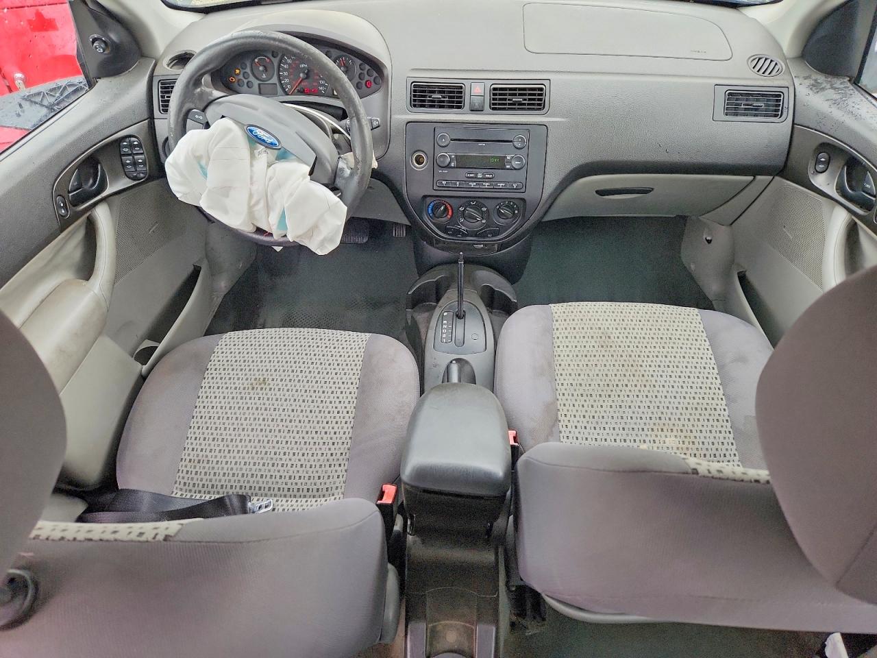 2007 FORD FOCUS ZX4 photo 22