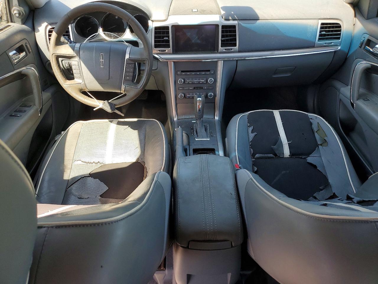 2010 LINCOLN MKZ photo 22