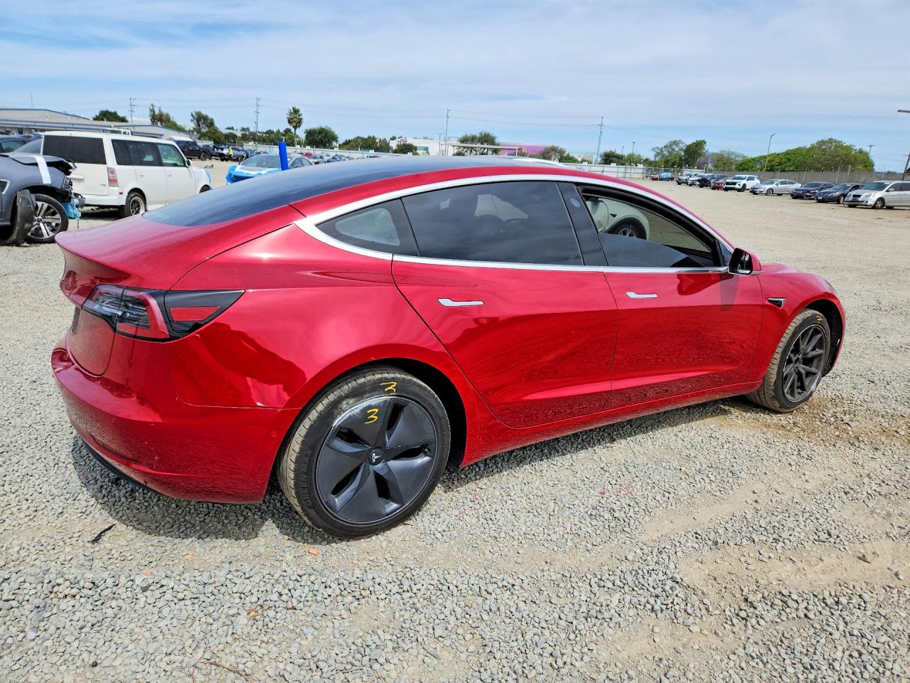 2018 TESLA MODEL 3 photo 3