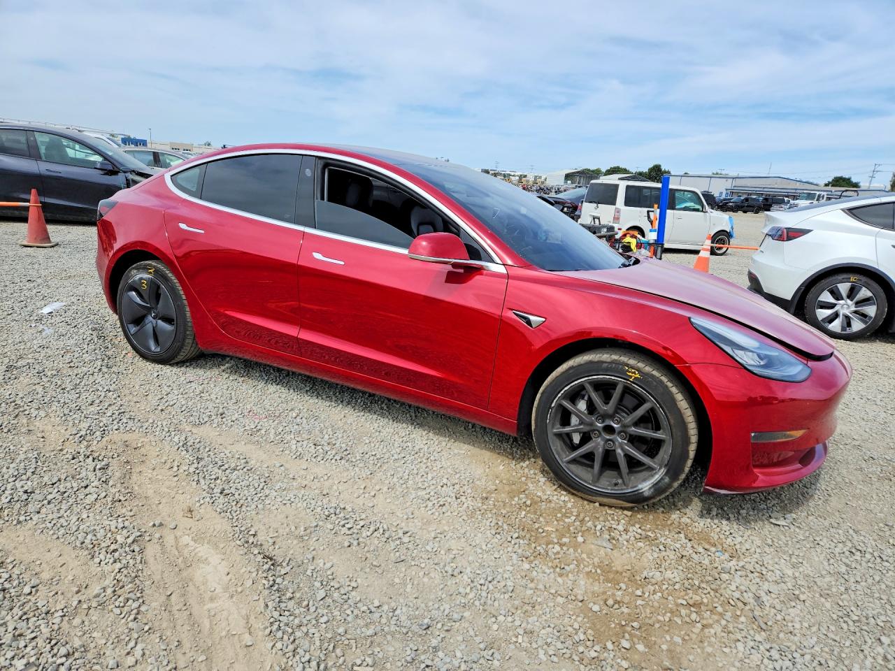 2018 TESLA MODEL 3 photo 4