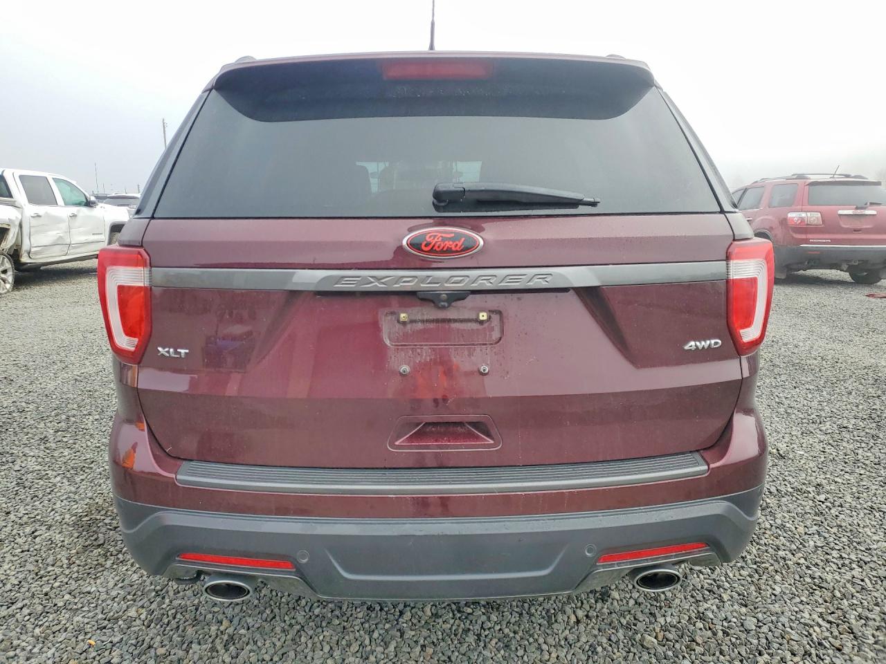 2018 FORD EXPLORER XLT photo 6