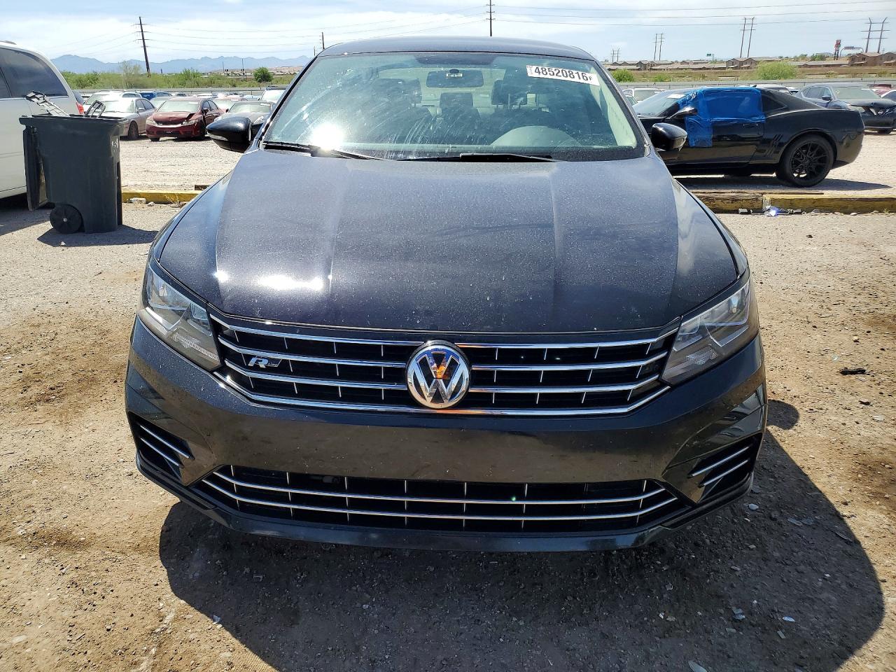 2018 VOLKSWAGEN PASSAT S photo 5