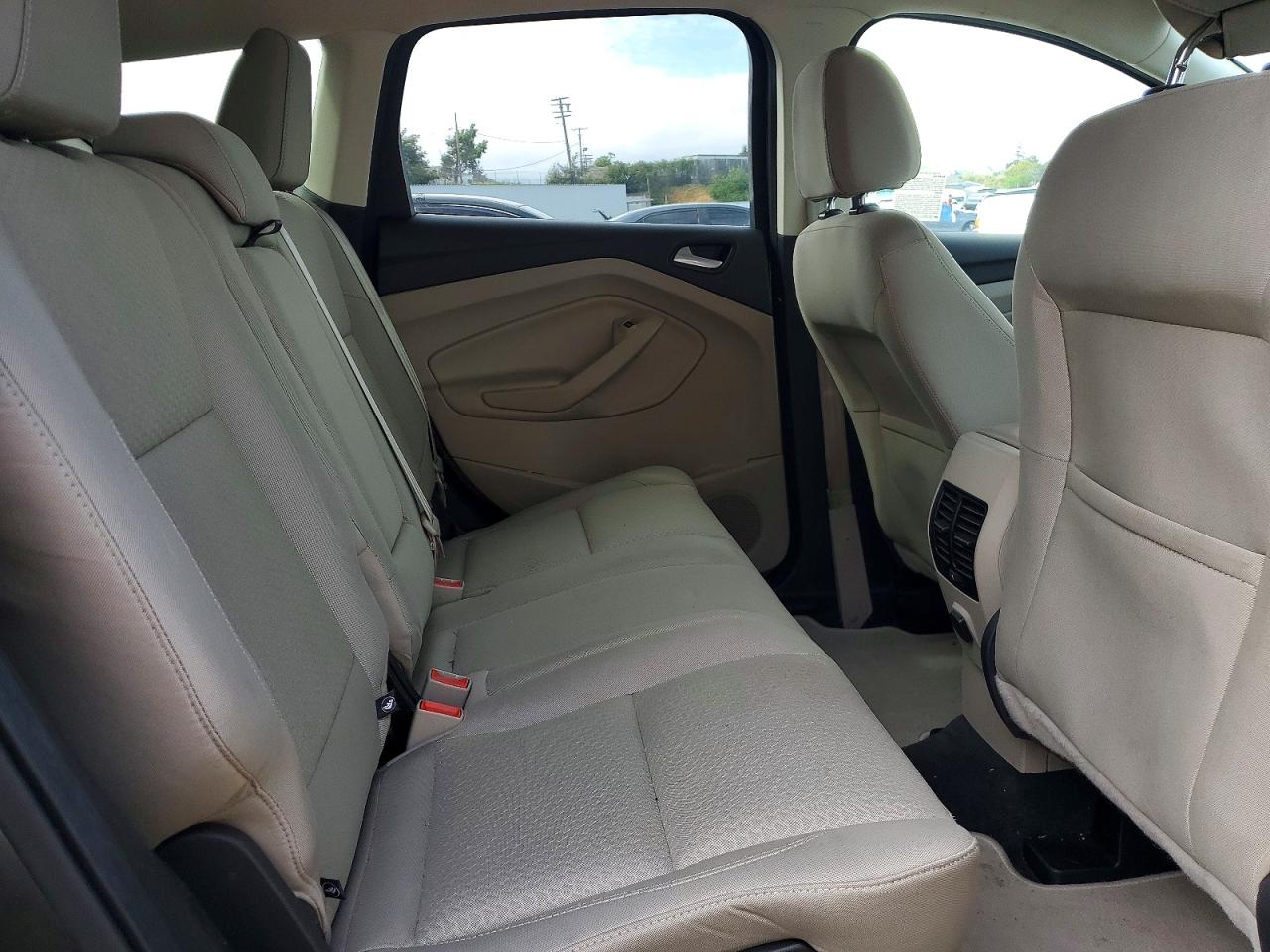 2017 FORD ESCAPE SE photo 21