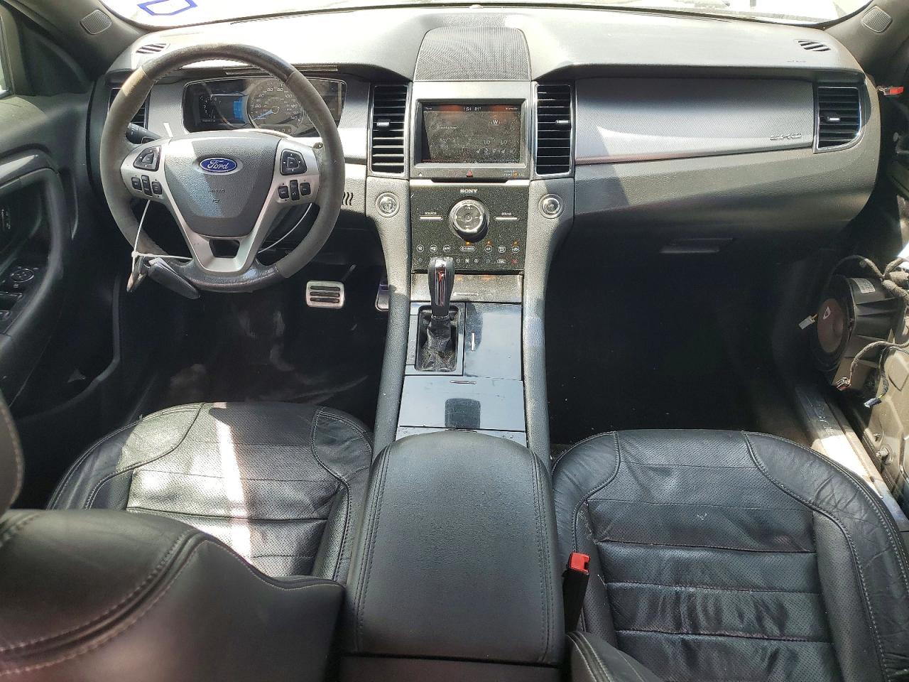 2015 FORD TAURUS photo 15