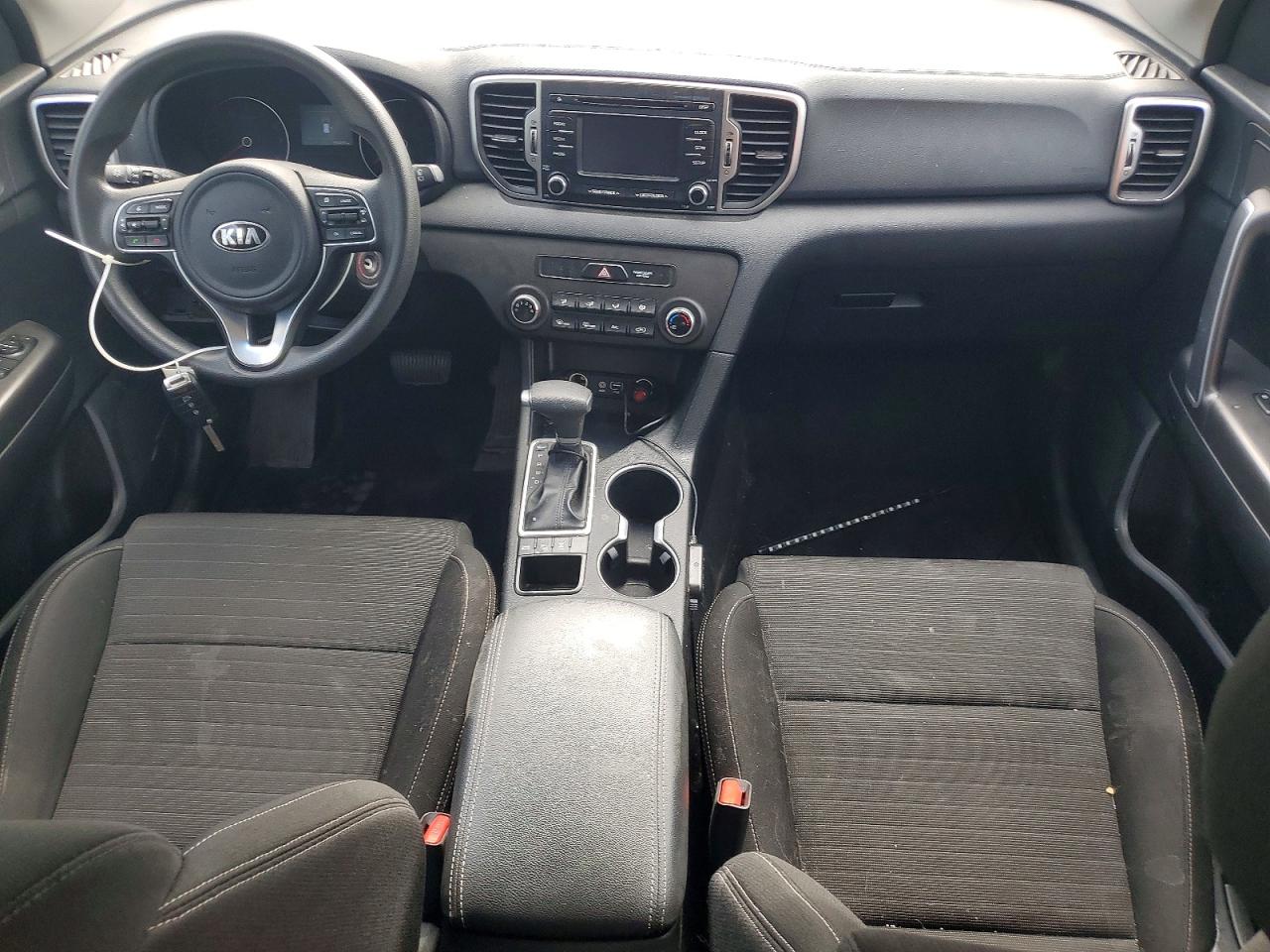 2018 KIA SPORTAGE LX photo 8