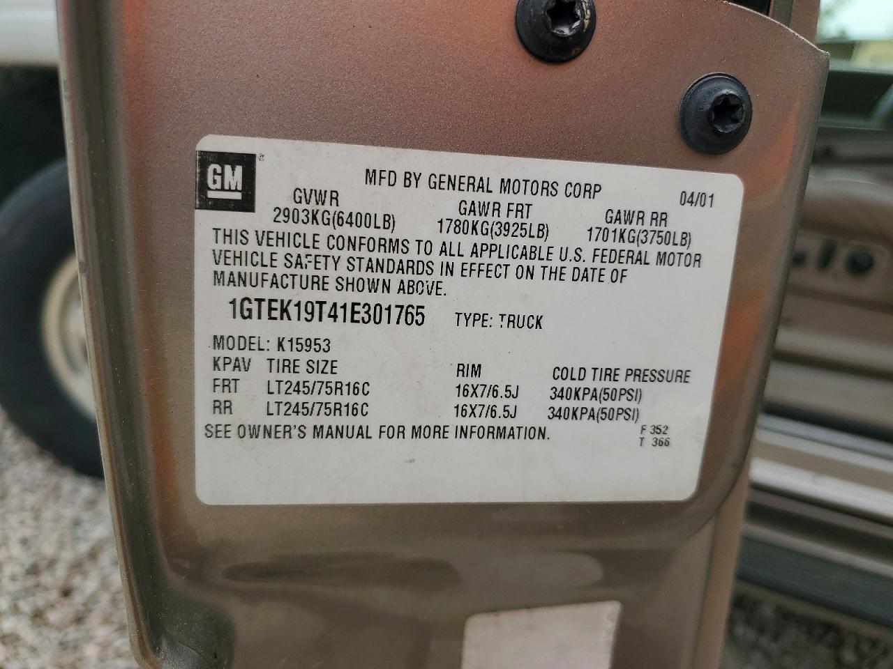 2001 GMC NEW SIERRA K1500 photo 34