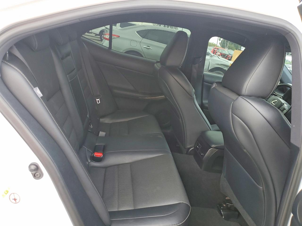 2017 LEXUS IS 350 photo 19
