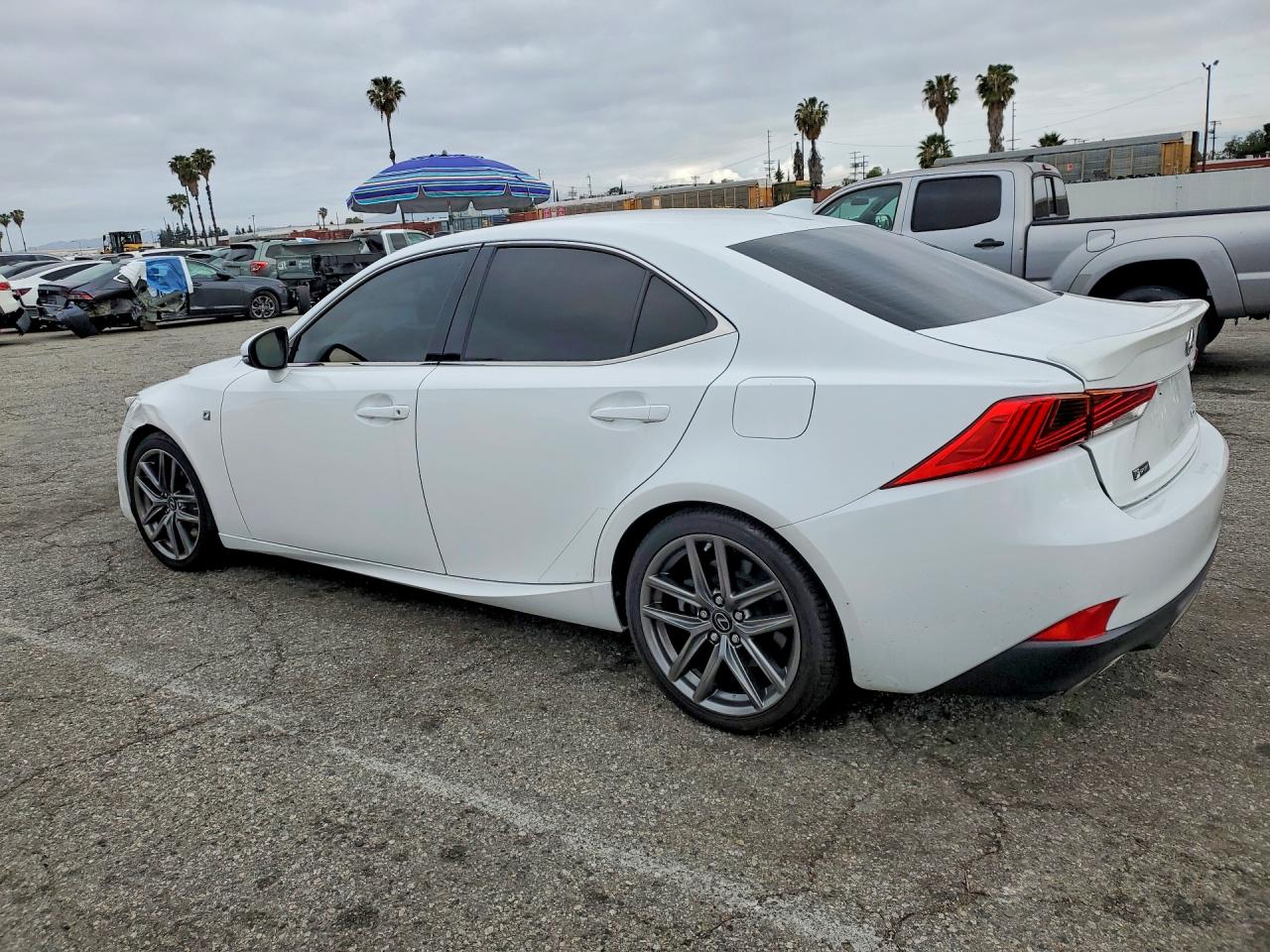 2017 LEXUS IS 350 photo 3