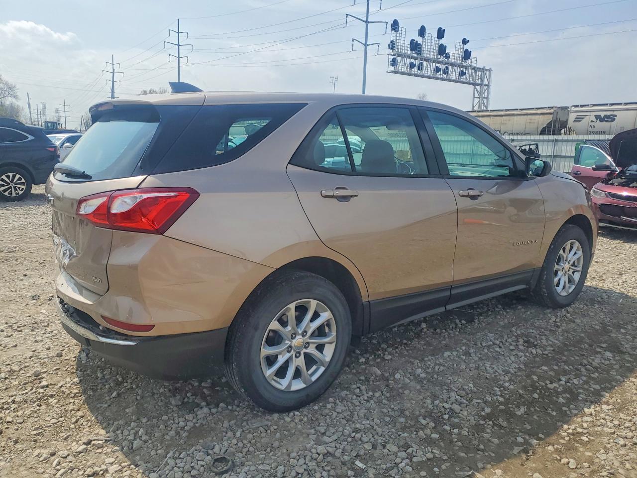 2018 CHEVROLET EQUINOX LS photo 7