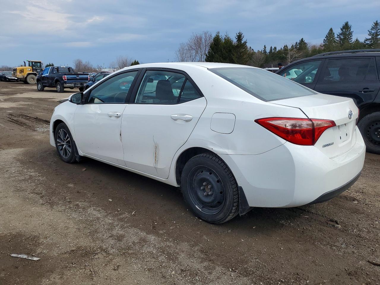 2019 TOYOTA COROLLA L photo 4
