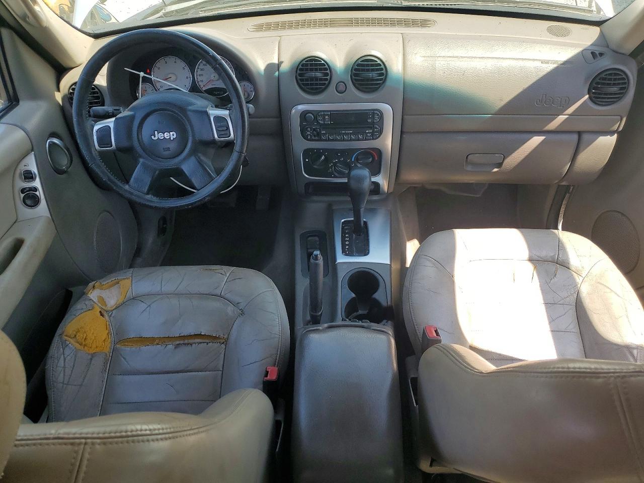 2003 JEEP LIBERTY photo 7
