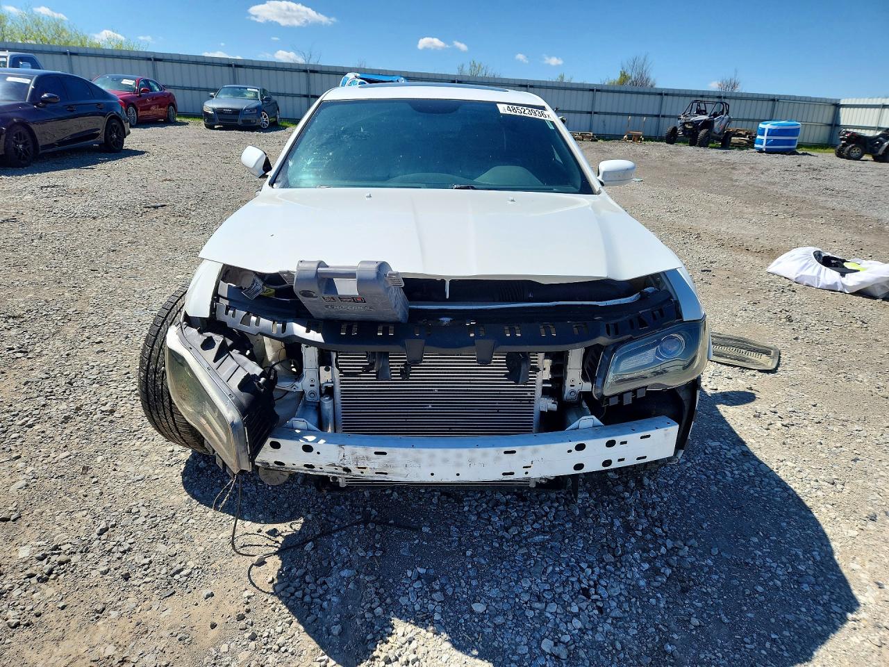 2014 CHRYSLER 300 S photo 9