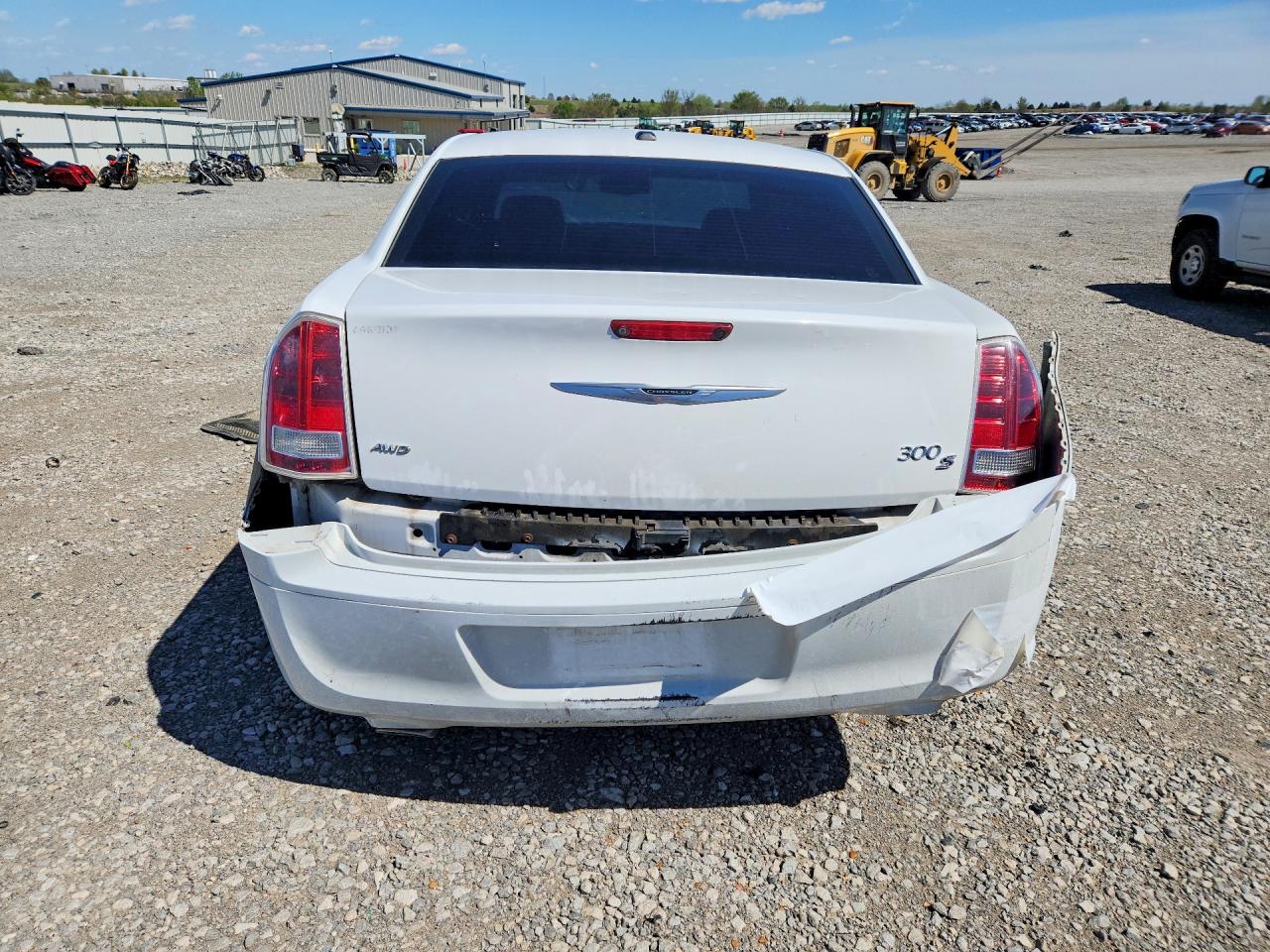 2014 CHRYSLER 300 S photo 11