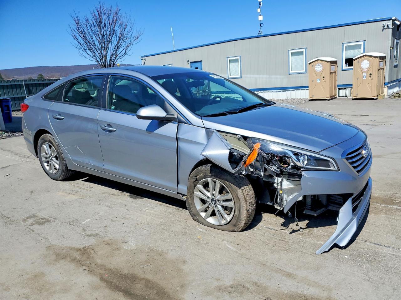 2015 HYUNDAI SONATA SE photo 4