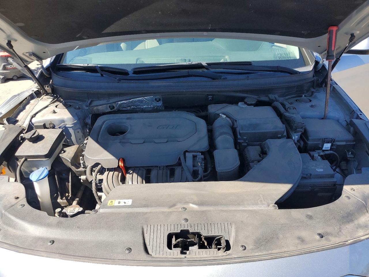 2015 HYUNDAI SONATA SE photo 11