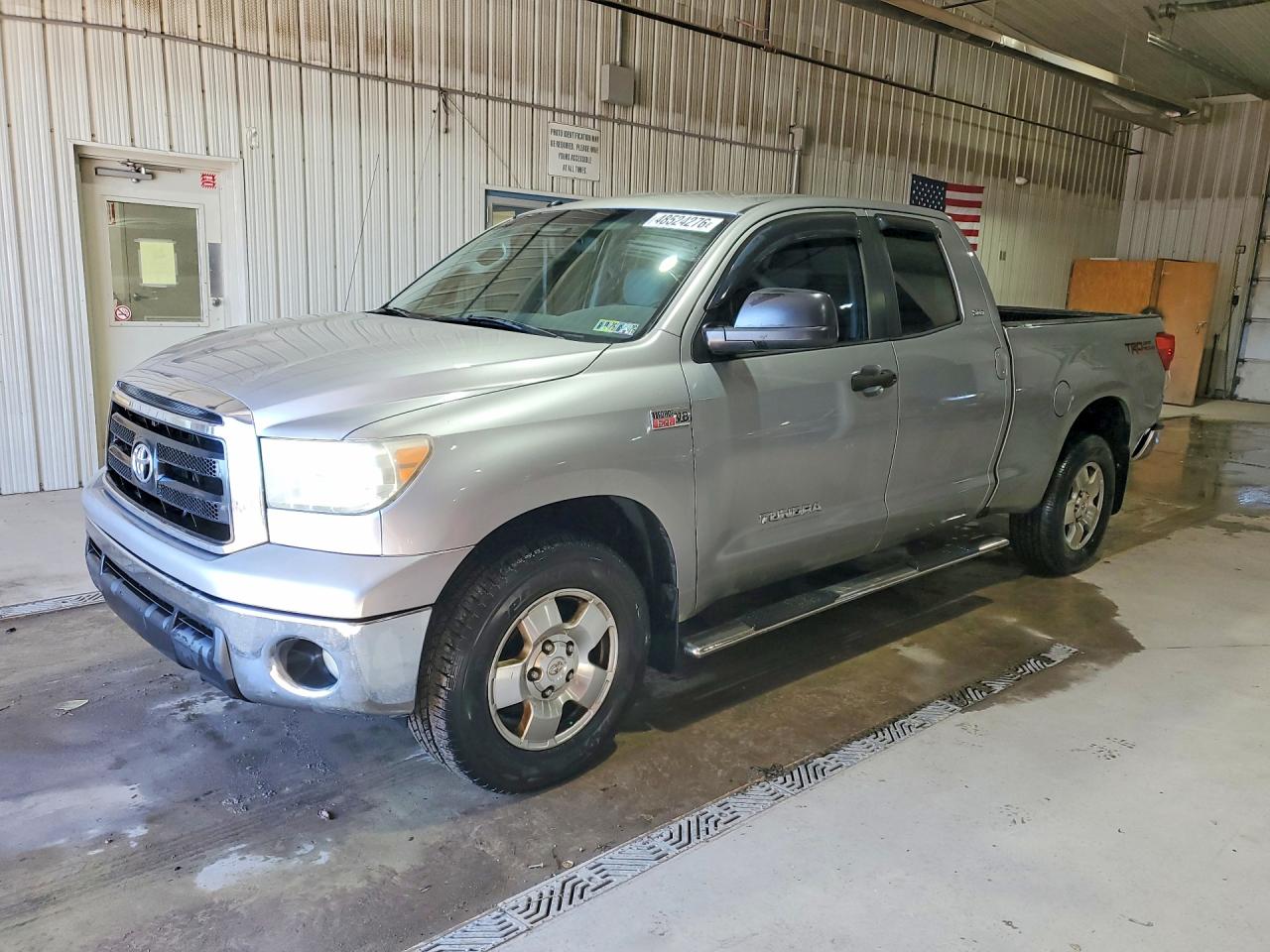 2010 TOYOTA TUNDRA