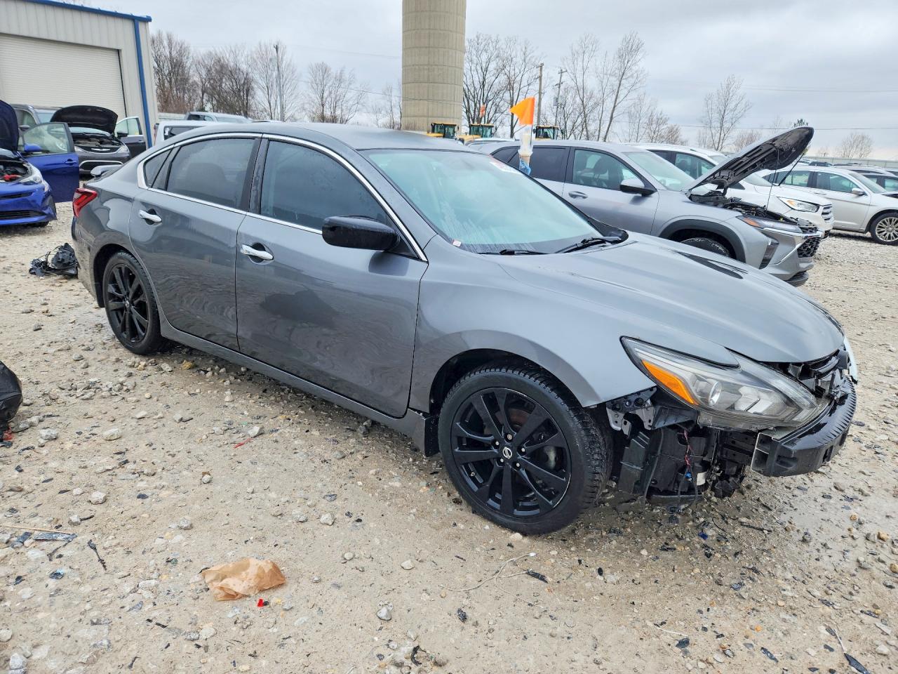2017 NISSAN ALTIMA 2.5 SR photo 10