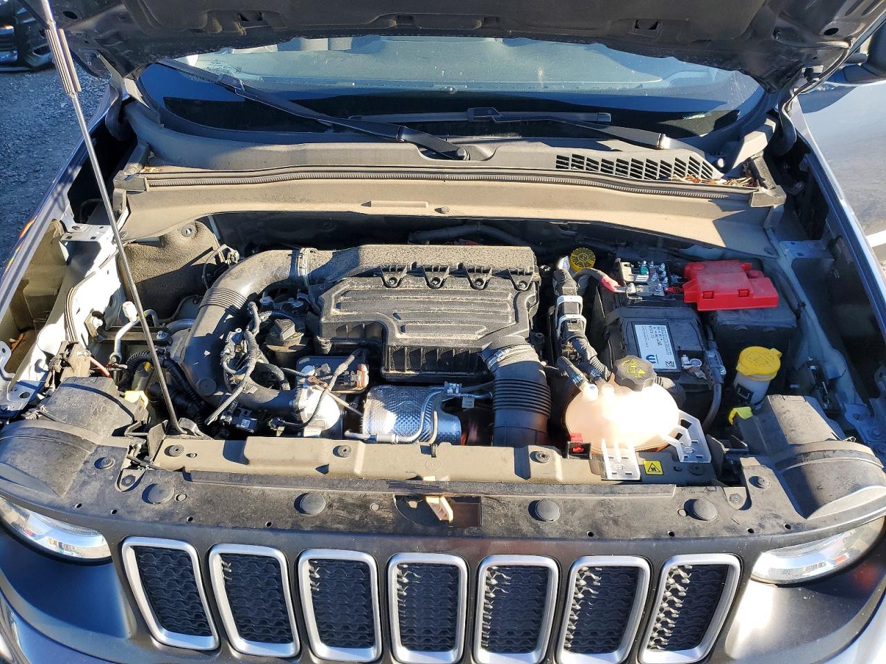 2023 JEEP RENEGADE LATITUDE photo 34