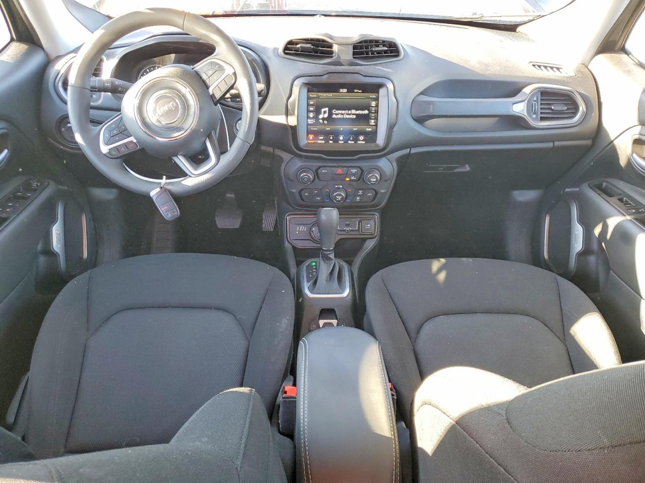 2023 JEEP RENEGADE LATITUDE photo 22