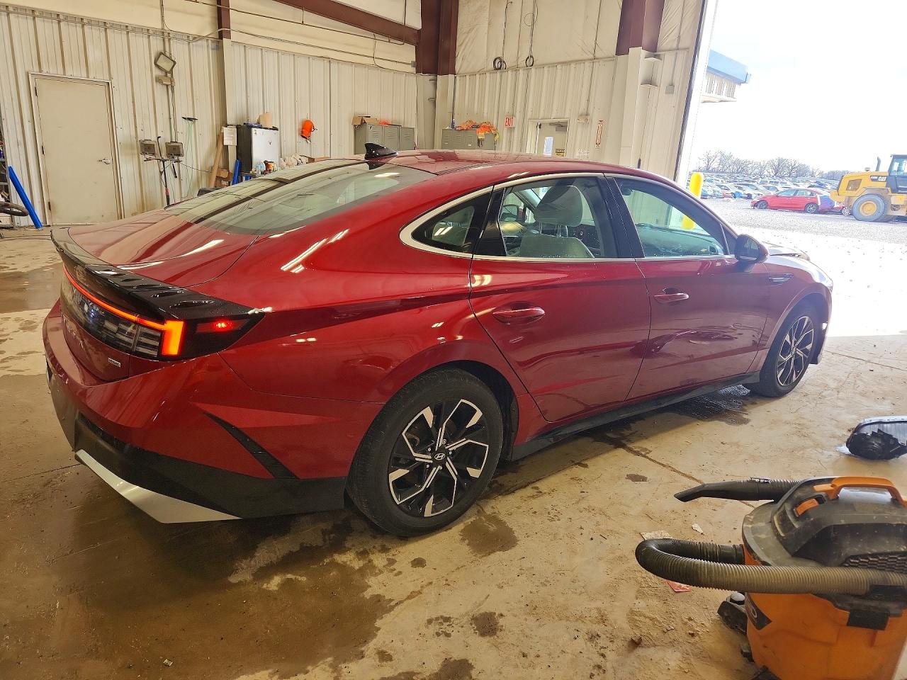 2024 HYUNDAI SONATA SEL photo 5