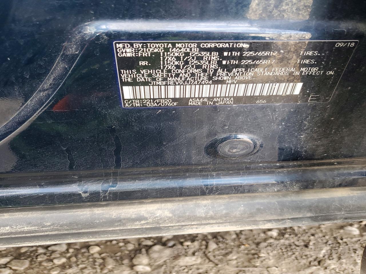 2018 TOYOTA RAV4 LE photo 25
