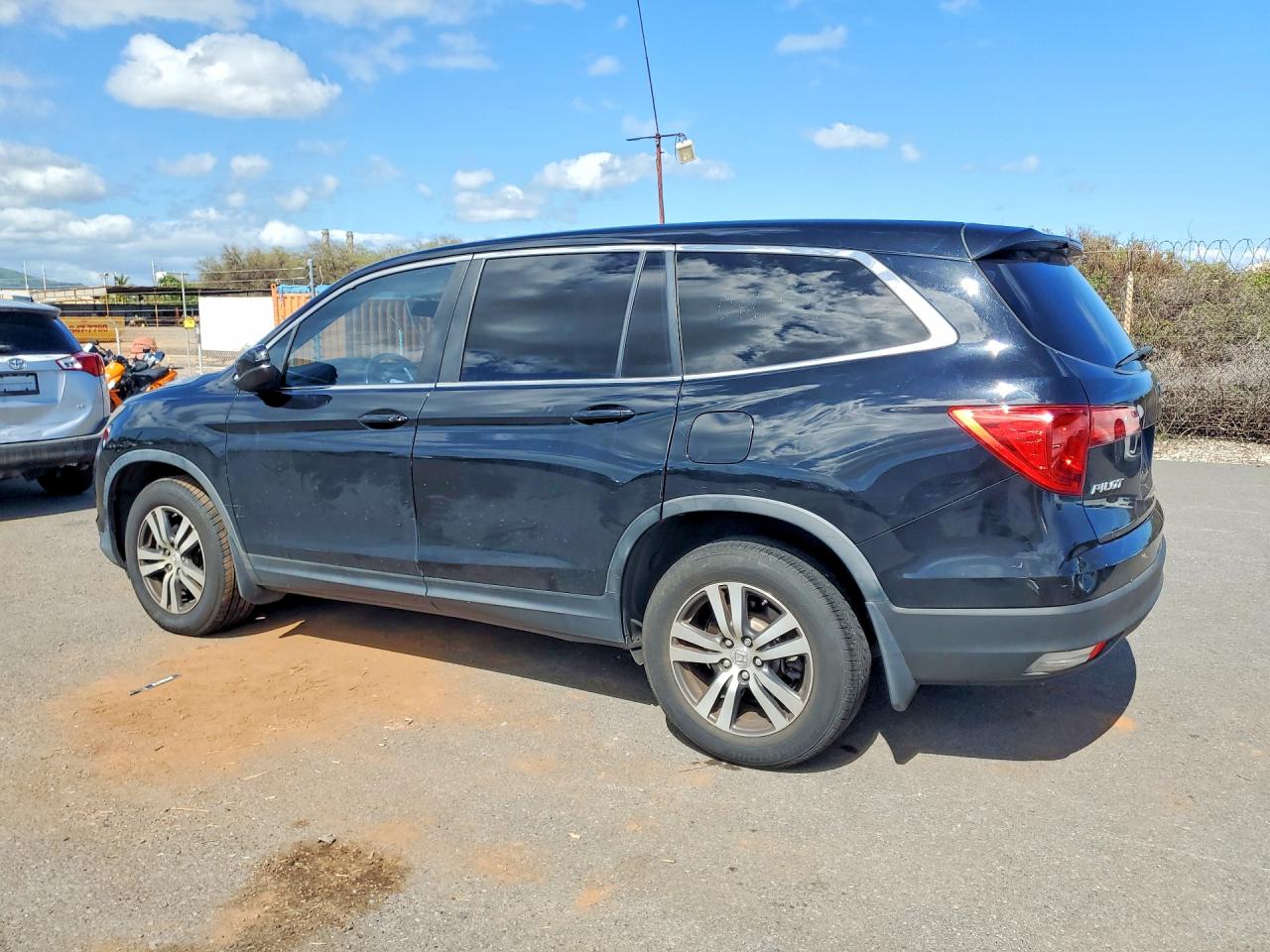 2016 HONDA PILOT EXL photo 3