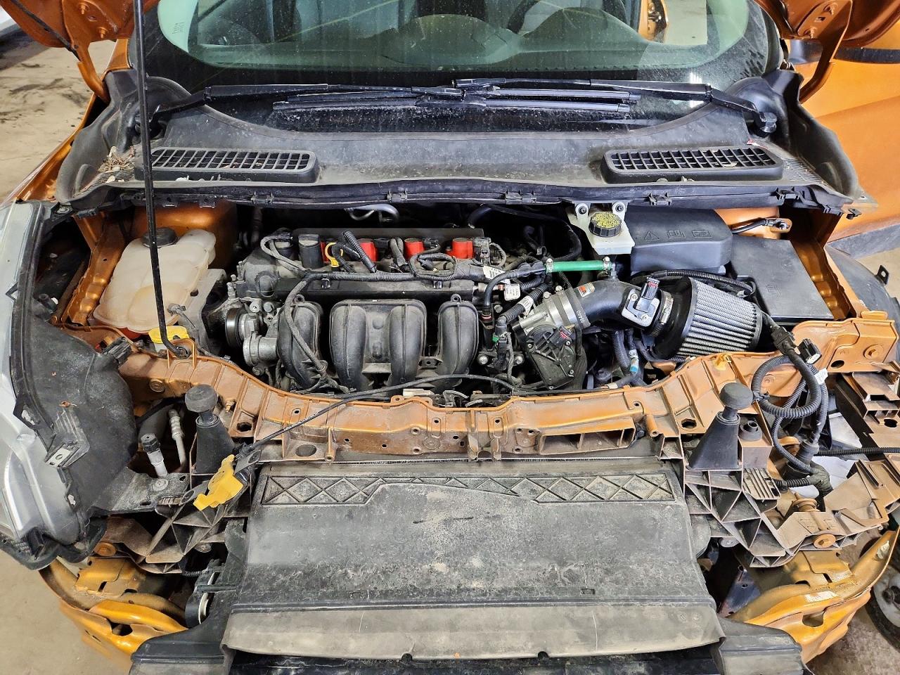 2016 FORD ESCAPE SE photo 34
