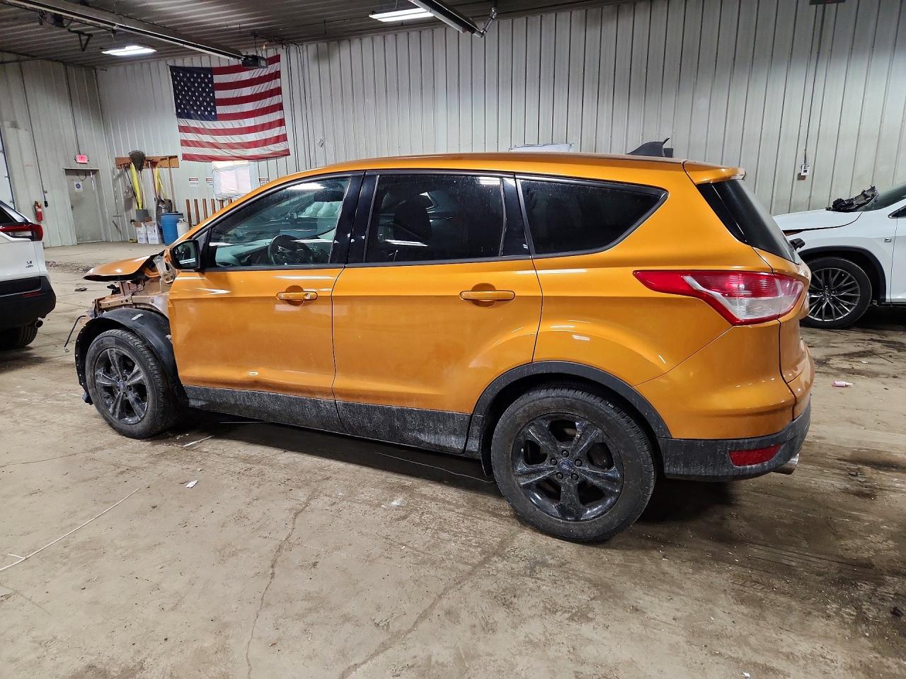 2016 FORD ESCAPE SE photo 4