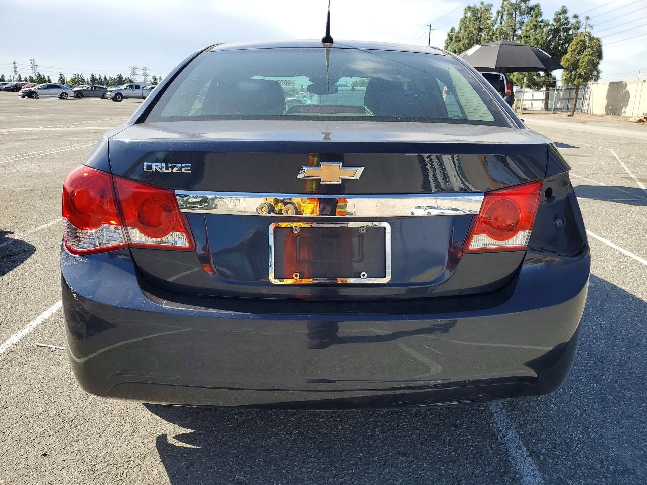 2014 CHEVROLET CRUZE LS photo 11